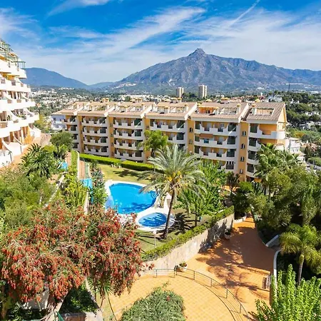Sunny - Spacious 2 Bedroom With Seaview * Marbella