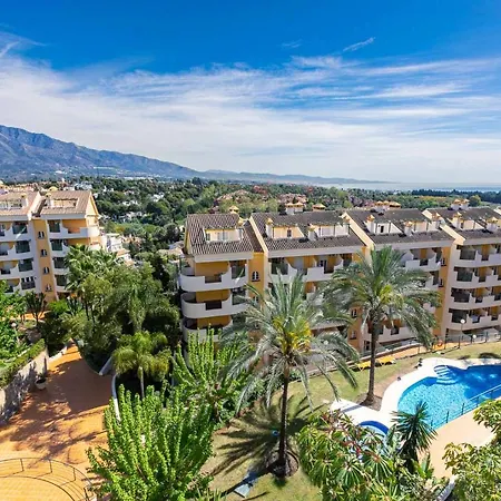Apartment Sunny - Spacious 2 Bedroom With Seaview Marbella